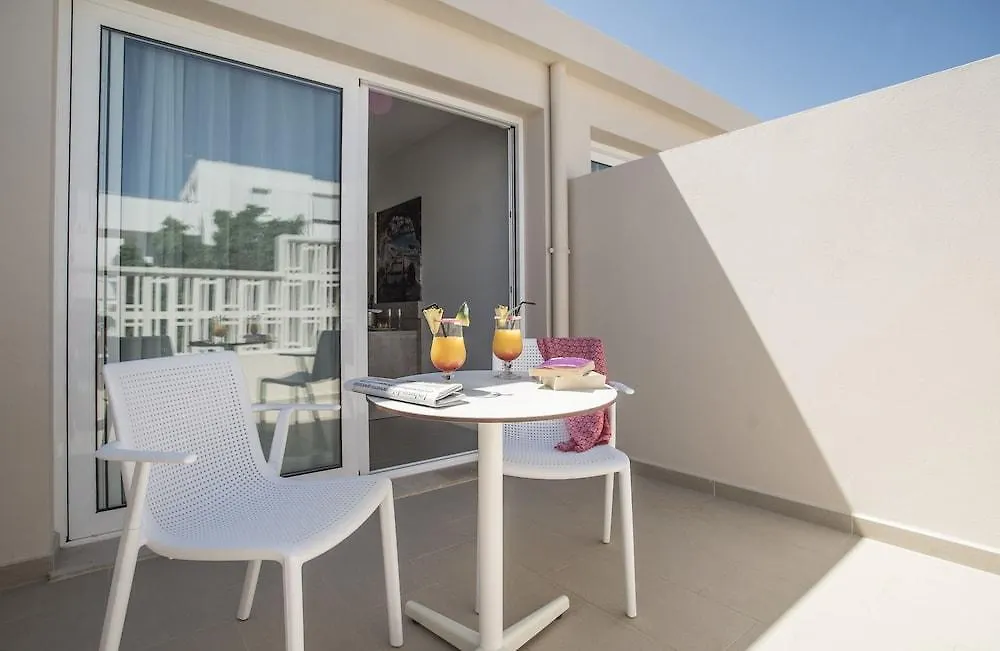 אס פוחולס Hostal Residencia Voramar