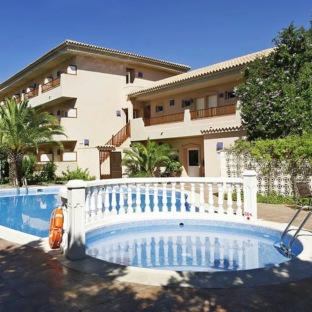Hostal Residencia Voramar Es Pujols 3*,